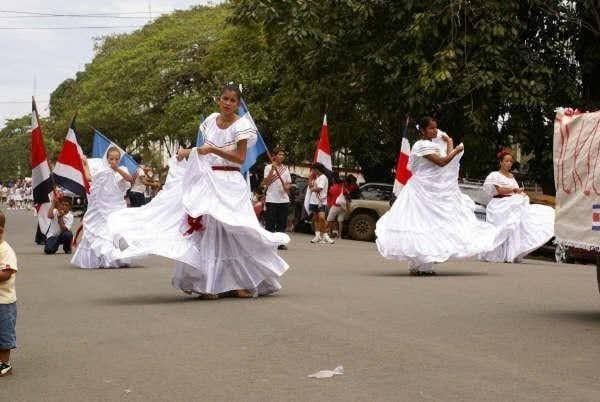 people of puerto jimenez